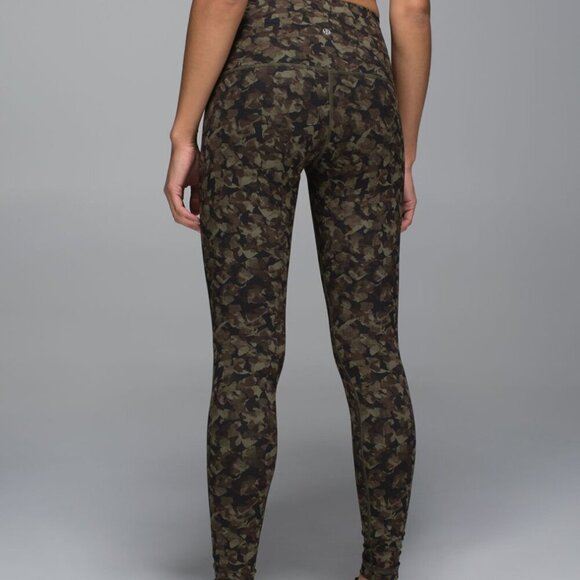 Lululemon Wunder Under Pant Mystic Jungle Fatigue Green Black Full Length Size 6 - Picture 2 of 6